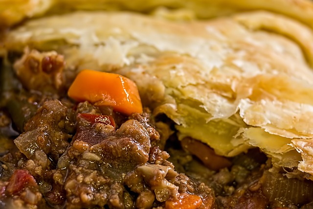 SEASONAL INTERNATIONAL RECIPE: Our Mince Beef and Onion Pie Recipe for Pie Week